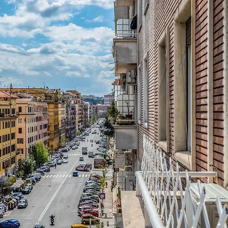 Giuliana St.peter * Rom